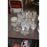 QUANTITY OF MODERN DRINKING GLASSES AND OTHER ITEMS