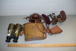 VINTAGE CAMERAS AND BINOCULARS TO INCLUDE VOIGTLANDER