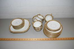QUANTITY OF AYNSLEY GILT AND GREEK KEY DECORATED TEA WARES