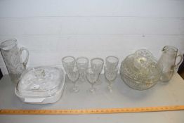 MIXED DRINKING GLASSES, GLASS BOWLS ETC
