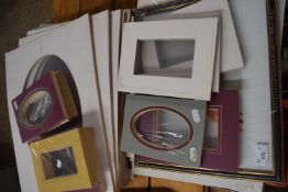 QUANTITY OF CARD PICTURE MOUNTS AND AN AS NEW PICTURE FRAME