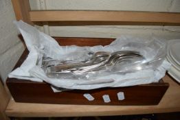 BOX CONTAINING SILVER PLATED CUTLERY