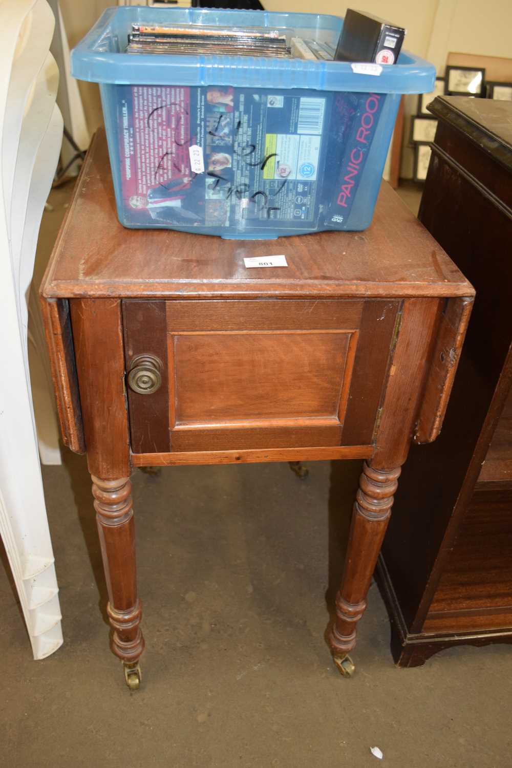 SMALL VICTORIAN DROP LEAF SIDE TABLE