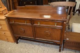 EARLY 20TH CENTURY OAK SIDEBOARD WITH TWO DRAWERS AND TWO DOORS, 137CM WIDE