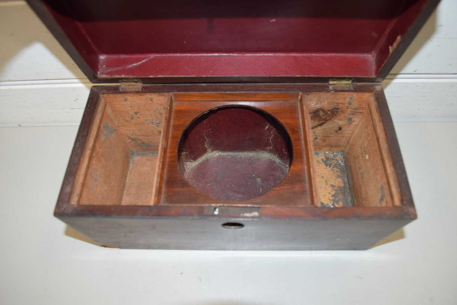 19TH CENTURY MAHOGANY SARCOPHAGUS FORMED TEA CADDY