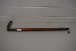 VINTAGE RIDING CROP, THE HANDLE WITH MOTHER OF PEARL DECORATION AND MARKED 'LT. W. T. CUMMING, A.O.