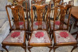 SET OF SIX EARLY 20TH CENTURY CABRIOLE LEGGED DINING CHAIRS