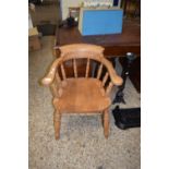 REPRODUCTION BOW BACK CAPTAINS CHAIR
