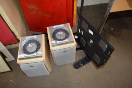 PAIR OF PHILIPS SPEAKERS TOGETHER WITH WALL BRACKETS (5)