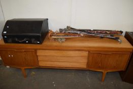 RETRO MID-CENTURY TEAK SIDEBOARD WITH TWO DOORS AND THREE DRAWERS, 198CM WIDE