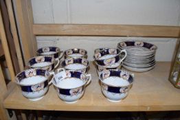 QUANTITY OF ROYAL VALE TEA WARES