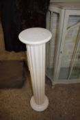CREAM PAINTED COLUMN FORMED PLANT STAND