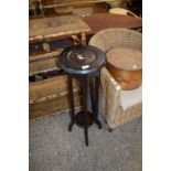 EARLY 20TH CENTURY DARK OAK TWO TIER PLANT STAND