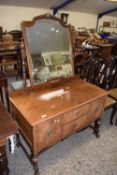 EARLY 20TH CENTURY MAHOGANY DRESSING CHEST WITH ARCHED MIRRORED BACK AND TWO DOORS AND TWO DRAWERS