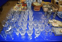 LARGE COLLECTION OF CLEAR DRINKING GLASSES