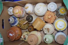 COLLECTION OF HONEY POTS AND OTHER ITEMS