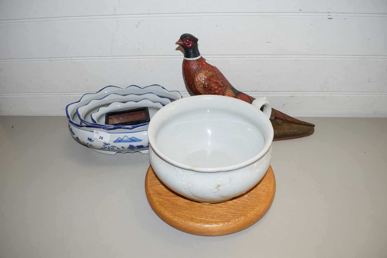 MODERN ORIENTAL BLUE AND WHITE PLANTERS, CHAMBER POT AND A MODEL PHEASANT