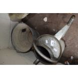 GALVANISED WATERING CAN AND BUCKET (2)