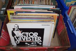 BOX OF MIXED RECORDS