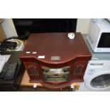 CLASSIC COLLECTORS EDITION WOODEN CASED STEREO RECORD/CD PLAYER