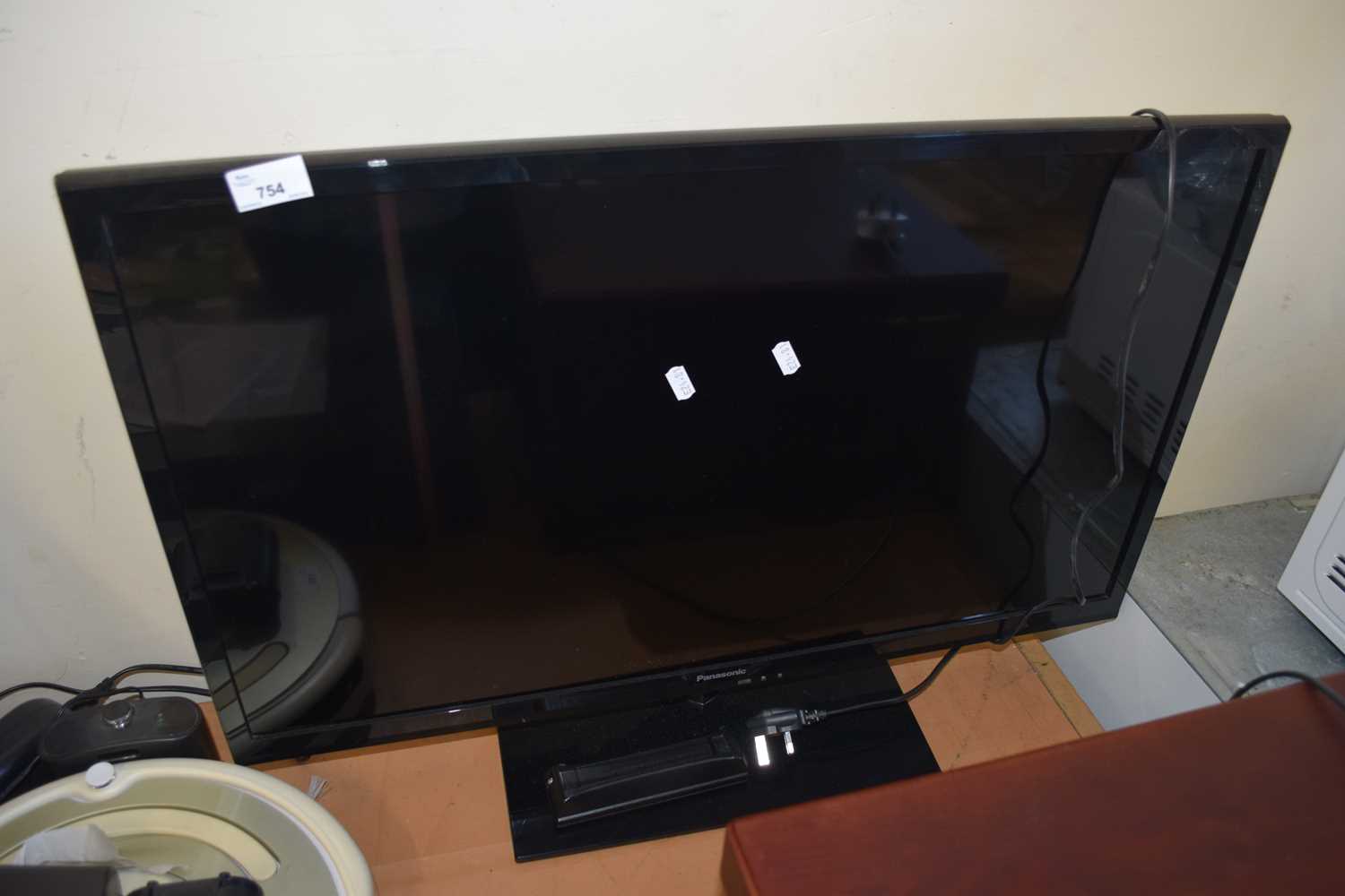 PANASONIC FLAT SCREEN TV