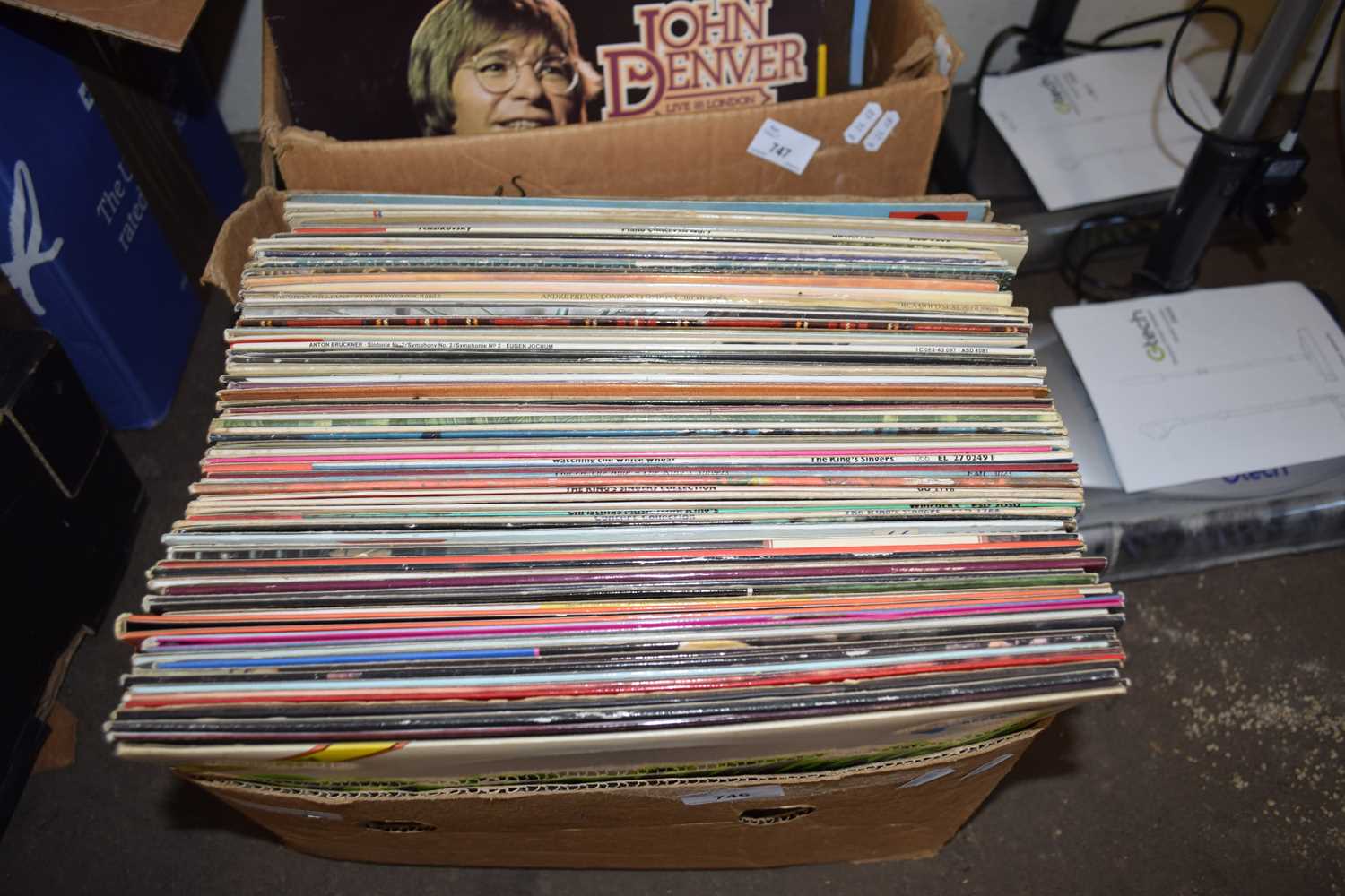 ONE BOX OF MIXED RECORDS