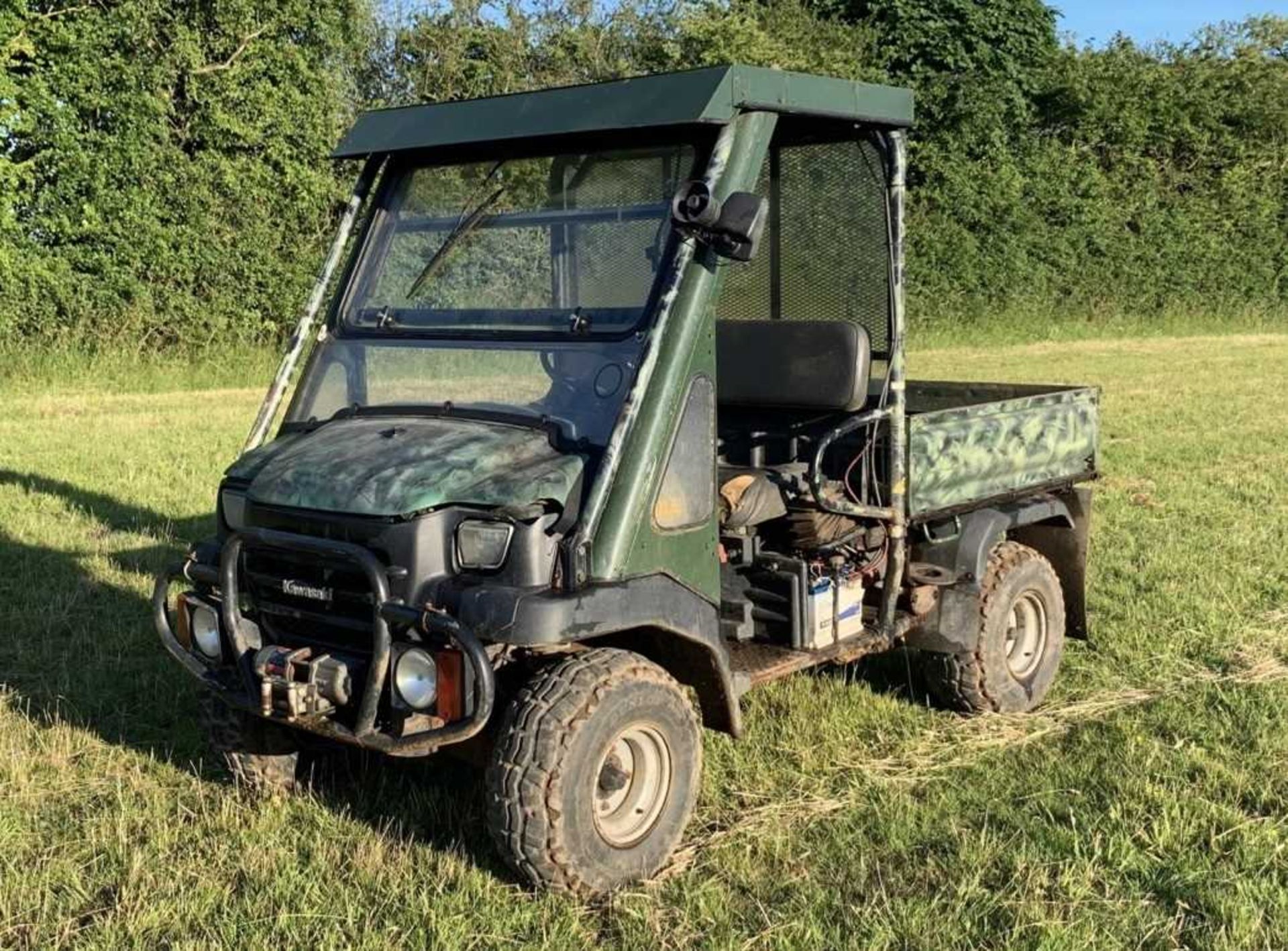 Road Registered Kawasaki Mule. (Please note Lot is not on site at keys. Located within north - Image 3 of 4