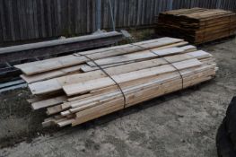 Large bundle of mixed timbers, lengths up to 270cm