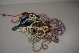 BAG OF BEADS AND COSTUME JEWELLERY