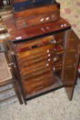 CABINET WITH QUANTITY OF DRAWERS, MAINLY CONTAINING ITEMS OF MECCANO