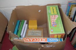 BOX CONTAINING VARIOUS VINTAGE TOYS AND BOOKS
