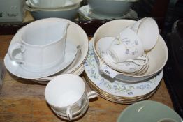 QUANTITY OF ROYAL STUART TEA AND TABLE WARES
