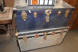 LARGE TRAVELLING TRUNK