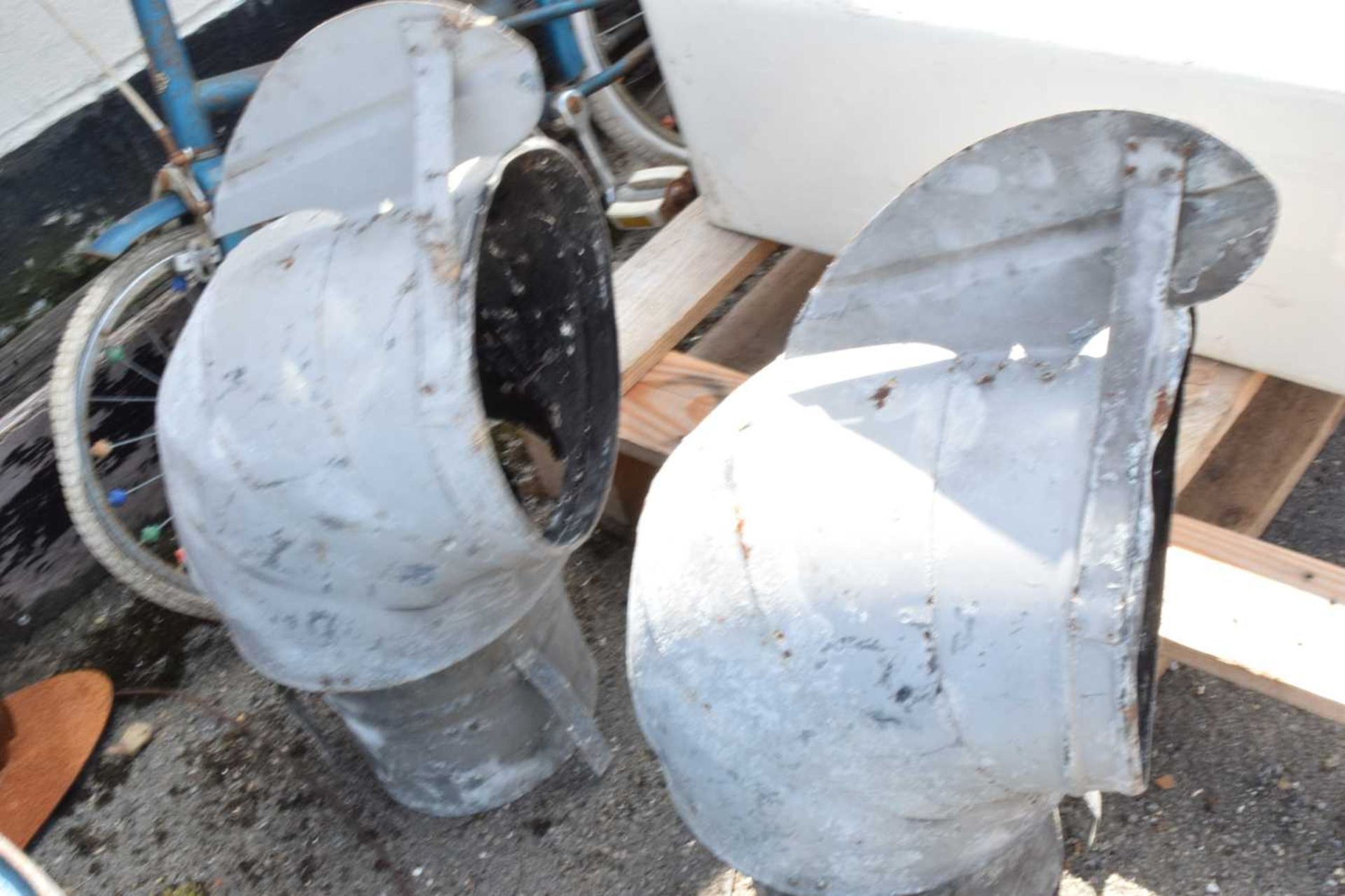 Pair of barn/chicken coop galvanised roof vents - Image 2 of 2