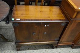 MAHOGANY VENEERED TV CABINET, 75CM WIDE