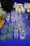 VARIOUS MIXED DRINKING GLASSES