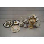 MIXED LOT OF CERAMICS TO INCLUDE CROWN STAFFORDSHIRE PORCELAIN PLAQUES, A COALPORT TEA POT, CROWN