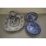 VICTORIAN BLUE AND WHITE MEAT PLATE TOGETHER WITH OTHER BLUE AND WHITE WARES TO INCLUDE SPODE BLUE