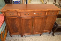 REPRODUCTION MAHOGANY BREAK FRONT SIDEBOARD, 137CM WIDE
