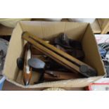 BOX OF MIXED ITEMS TO INCLUDE WOODWORKING PLANES, SHOE LASTS, LOOM SHUTTLE ETC