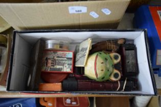 BOX OF MIXED ITEMS TO INCLUDE 00 GAUGE RAILWAY MODEL 'THE DUCHESS OF ATHOLL' WITH TENDER, SMALL