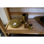 TRENCH ART ASHTRAYS, SHELL CASE AND TWO FURTHER PIECES (4)