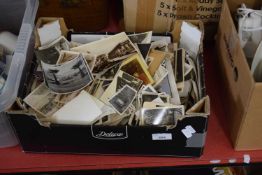 BOX CONTAINING OLD BLACK AND WHITE PHOTOGRAPHS