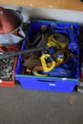 QUANTITY OF TOOLS AND CLAMPS