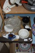 VARIOUS GLASS BOWLS AND OTHER ITEMS