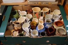 QUANTITY OF APPROX 32 VARIOUS CERAMIC JUGS WITH VARIOUS DESIGNS