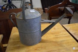 METAL WATERING CAN WITH ROSE