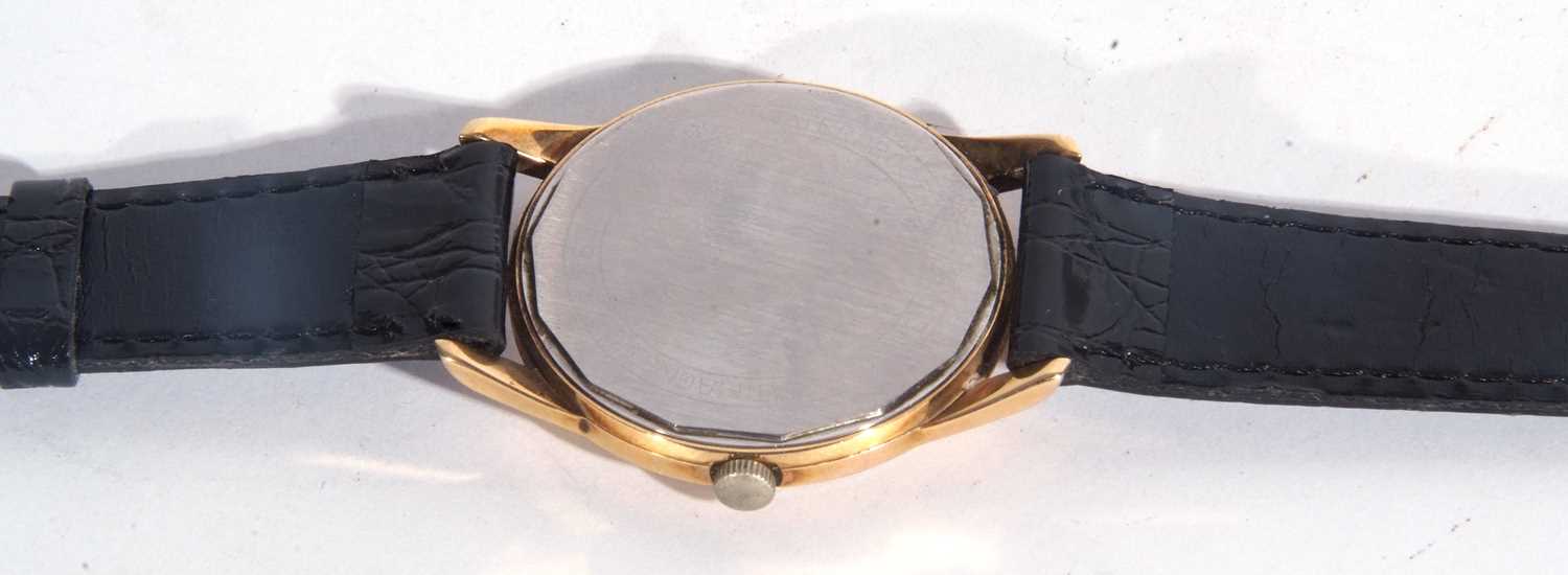Watches of Switzerland yellow metal gents watch, with a white dial with subsidiary second dial, - Image 5 of 5