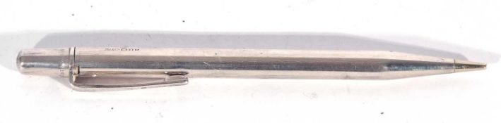Mid-20th century hallmarked silver encased 'Yard-o-Led' propelling pencil, 12cm long, London 1957