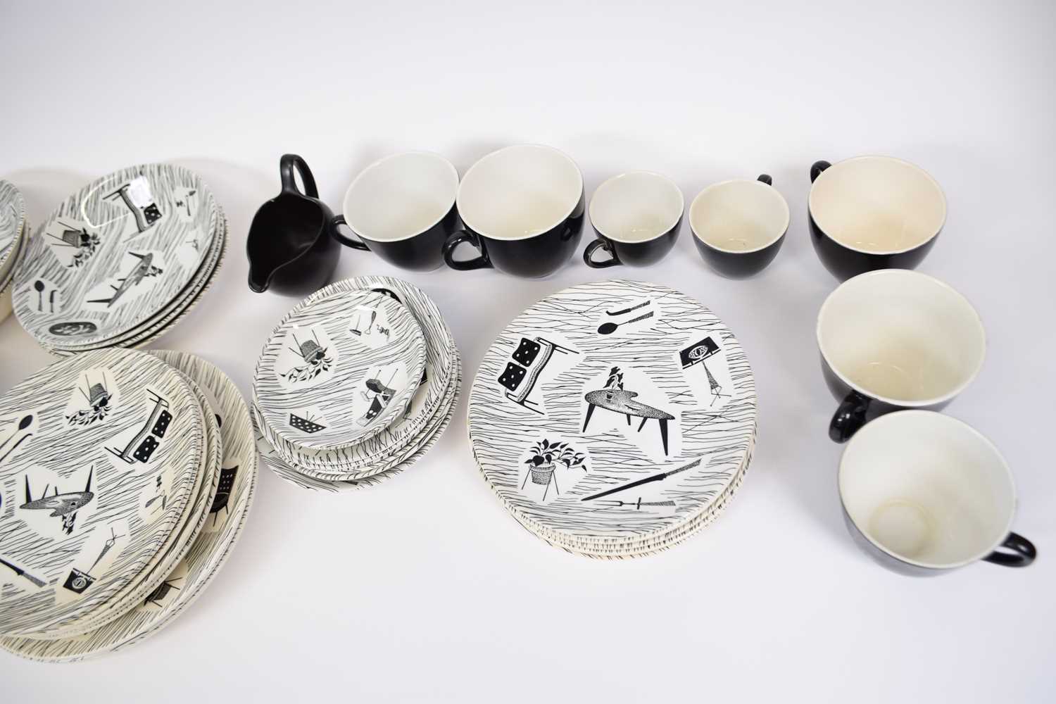 Quantity of Ridgway 'Homemaker' dinner plates and side plates including 14 dinner plates, six medium - Image 2 of 2